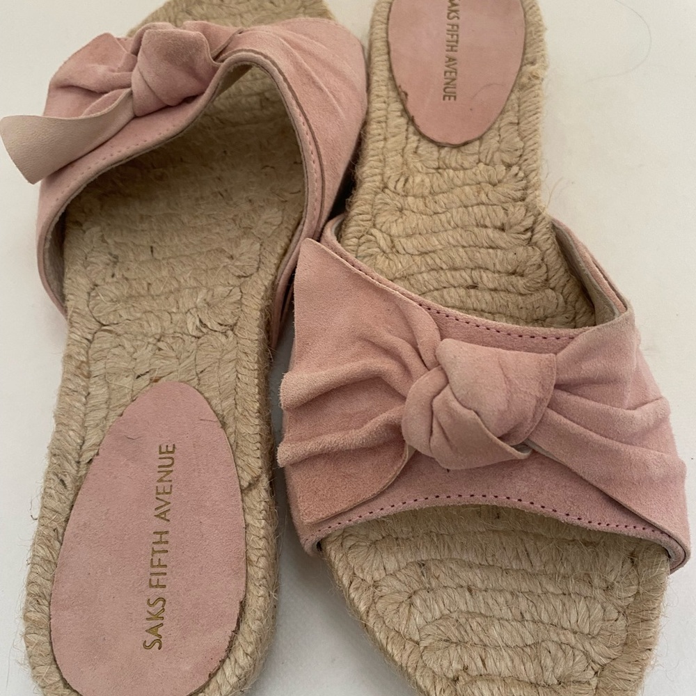 Sak’s 5th Ave New with Tag size 6.5 Pink Blush suede slide.